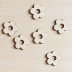 Lot de 6 pampilles à customiser FLEUR 5 PÉTALES GRAVÉS en bois éco-responsable, fabriqué en France
