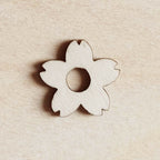 Lot de 6 pampilles à customiser FLEUR 5 PÉTALES DÉCOUPÉS en bois éco-responsable, fabriqué en France