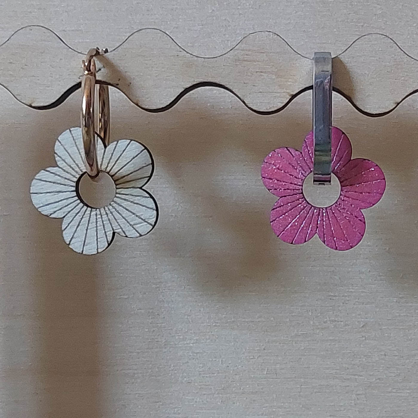 pampilles fleurs sur créoles
