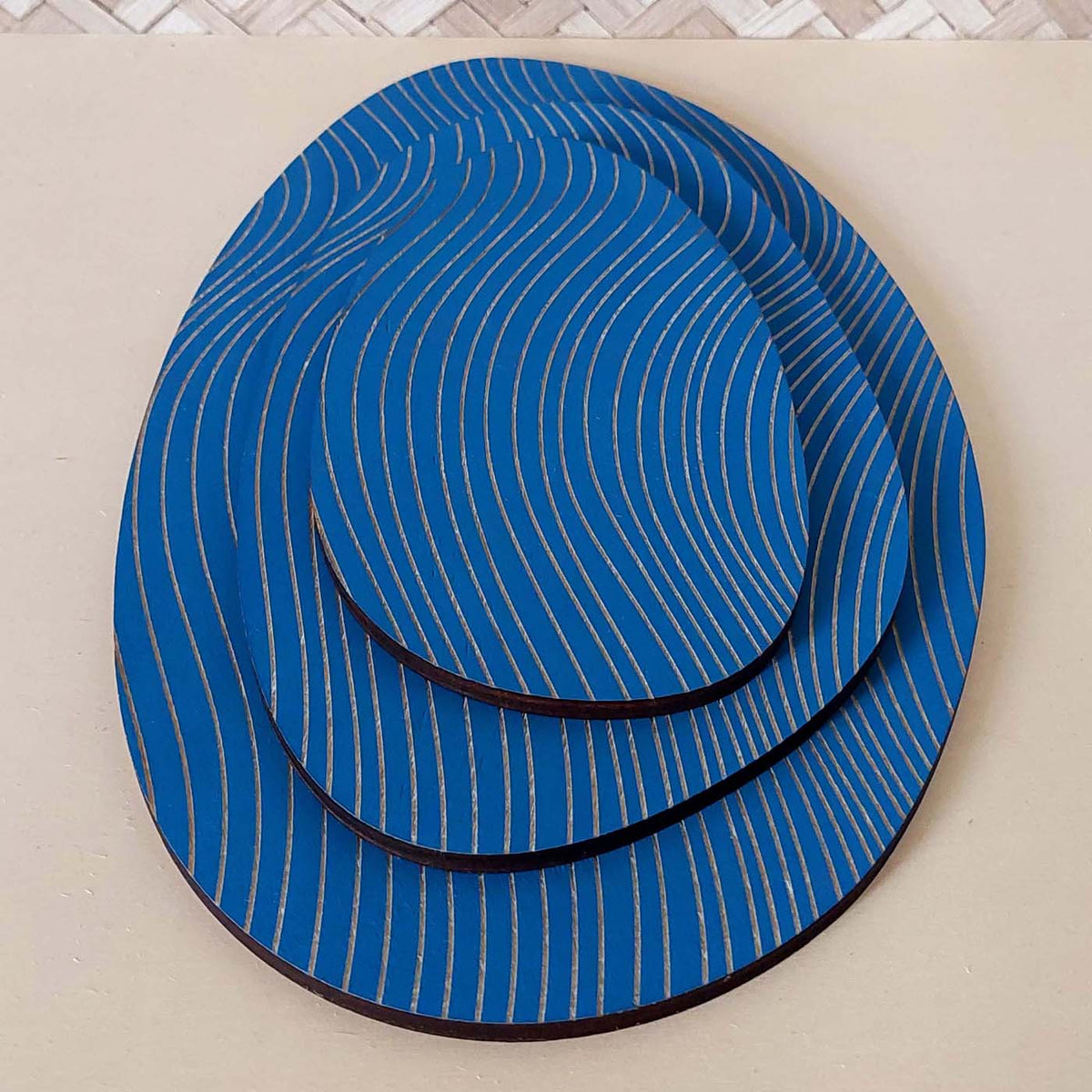 Plateau bijoux et accessoires ZEN M BLEU INTENSE en bois éco-responsable, fabriqué en France