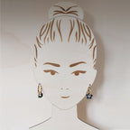 présentoir visage pour une paire de boucles d'oreilles
