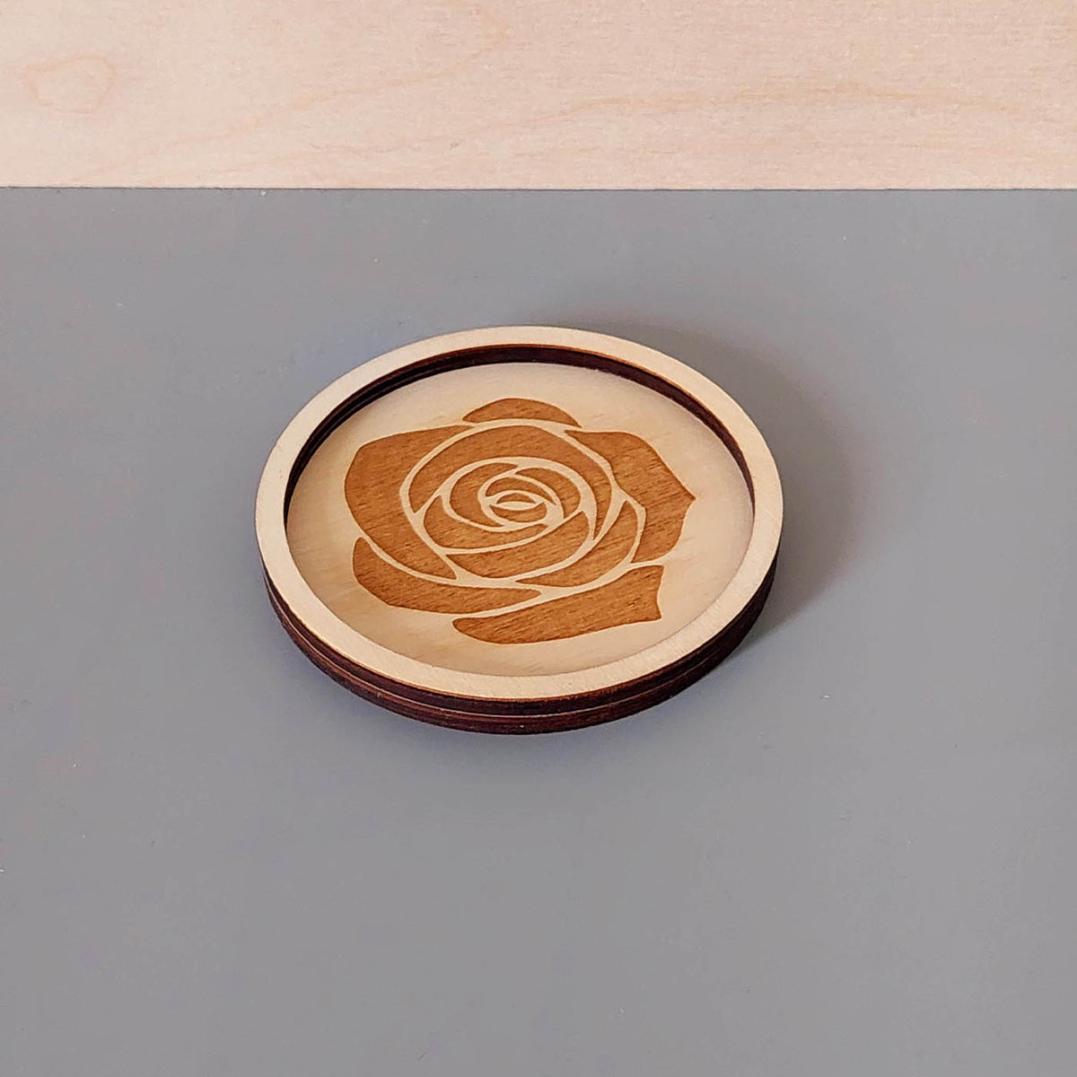 Plateau vide-poche bijoux et accessoires BOUDOIR R ROSE rond en bois éco-responsable, fabriqué en France
