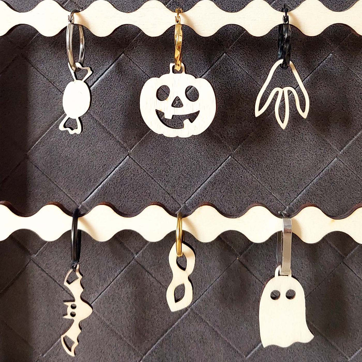 Assortiment de 6 pampilles à customiser COLLECTION HALLOWEEN en bois éco-responsable, fabriqué en France