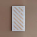 plateau rectangle de présentation en bois gravé pour bijoux et accessoires DIABOLO