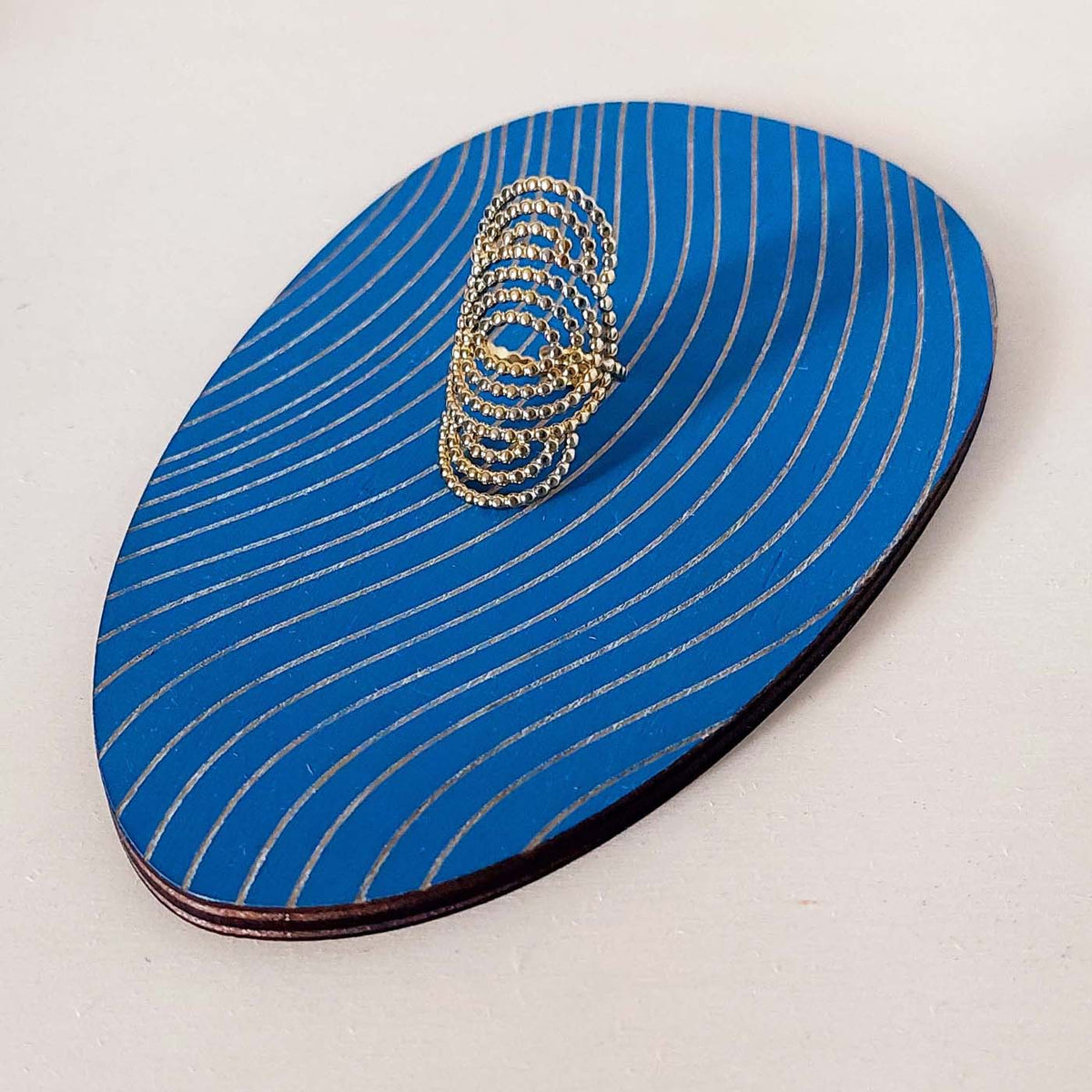 Plateau bijoux et accessoires ZEN S BLEU INTENSE en bois éco-responsable, fabriqué en France